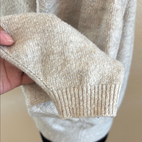 ASOS Chunky Oatmeal Beige Button Down Sweater Size 6 - Picture 5 of 9